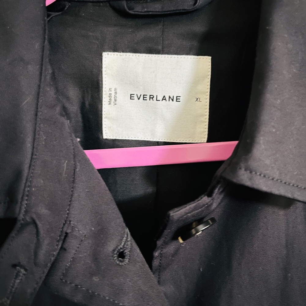 Everlane Black Single-Breasted Trench Coat - Picture 3 of 6